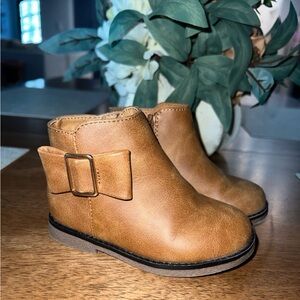 The Children’s Place Tan Boots-Toddler Girl Sz 6